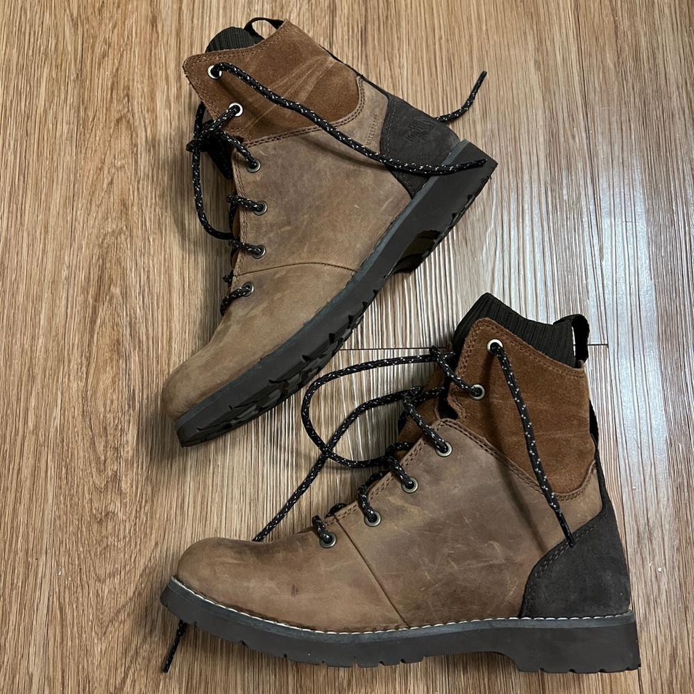 The North Face Womens Ballard Waterproof Combat Boot